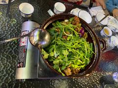 -胡须佬鸡煲四季火锅(海雅缤纷城店)
