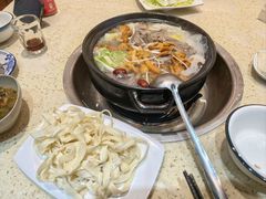 -九寨特色牦牛肉汤锅 羊肉汤锅