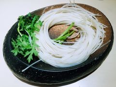 -余欢领鲜火锅(新街口店)