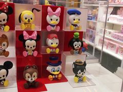 -泡泡玛特POPMART(上海环球港店)