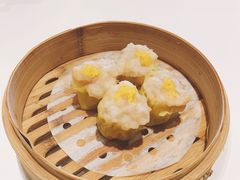 蟹黄干蒸烧卖-白天鹅宾馆-宏图府餐厅