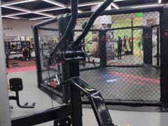 -美瑞斯特健身游泳会所(中南城店)