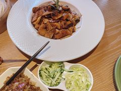 -耶里夏丽·丝路国际·新疆餐厅(浦东区东方路店)