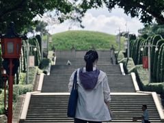 -烈士陵园(地铁站)