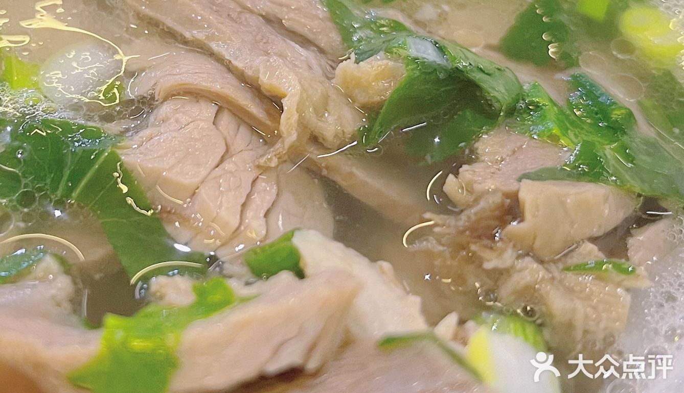 实惠探店｜这家羊汤大饼🫓，吃它就对了！