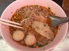 -榮泰米粉湯(Left Shop)