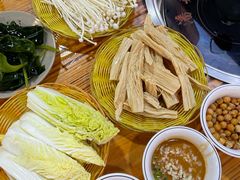 -大鼎石锅鱼(春江里店)