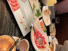 -云中捞高空旋转餐厅(商茂世纪广场店)