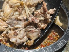 -销魂美蛙鱼头火锅(上海首店)