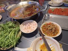 -由衷贵州酸汤牛肉火锅(新桥店)