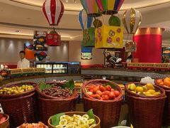 -咖啡苑自助餐厅·中国大饭店