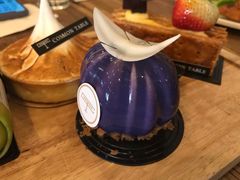 黑加侖荔枝蛋糕-Common Table · Brunch & Coffee