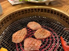 -炼火烤肉店