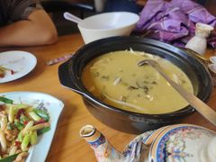 -小厨子私房菜·云南美食店