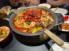 -辣尚瘾·烤鱼·新川菜(牡丹园直营店)