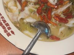 -鱼亨小鲜酸菜鱼(大信店)