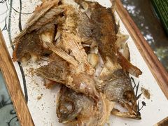 手撕海鲈鱼-一江春水·杭帮臻宴(三台山店)