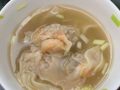 鲜虾蟹子云吞面-周门传统竹升面