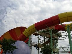 -西安华夏文旅水世界