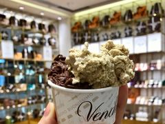 -VENCHI 闻绮(北京国贸商城店)