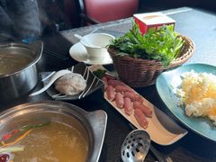 -海上明月海鲜火锅 鲜切牛肉