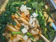 -柳州肥姨妈大骨螺蛳粉(东靖路店)