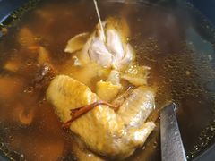 松茸菌菇桃园鸡汤-湖碟轩·私厨坊(张家港店)