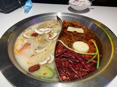 -卤校长重庆火锅(国兴店)