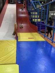 -蹦贝运动中心·蹦床·攀岩·闯关(龙岗店)