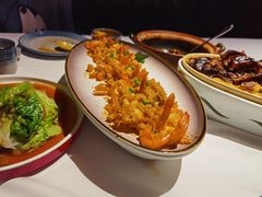 -八府香鸭·啫啫煲(华山路店)