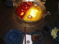 -湊湊火锅·茶憩(打浦桥日月光店)