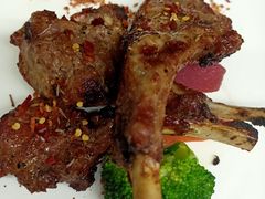 -食间牛排(重庆路万达店)