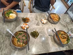 -居鲜味螺蛳粉(客村店)