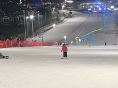 -富龙滑雪场