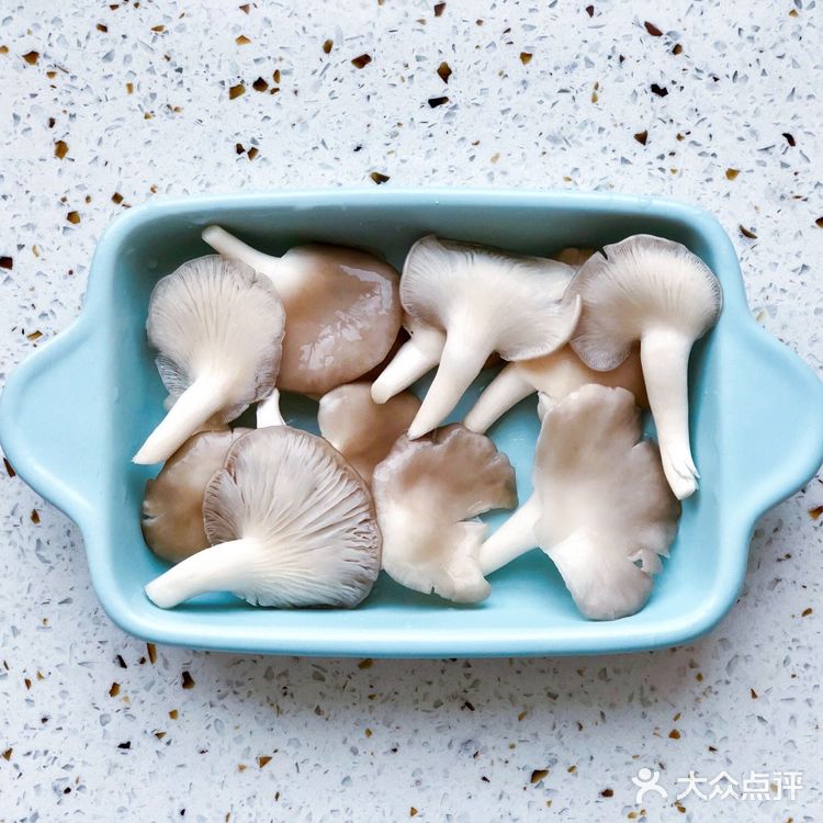 『宝儿爷的美食厨房』泰式冬阴功海鲜汤,泰国的味道在家造!