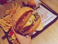 -The Habit Burger Grill 哈比特汉堡(复兴soho店)