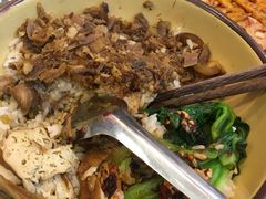 招牌猪脚剁椒卤汁拌饭-流浪地图剁椒卤汁拌饭(未来城购物广场店)