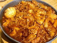 炒年糕-姜虎东白丁烤肉(恒隆广场店)