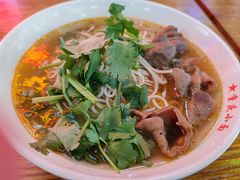 肥肠小面-八一好吃街·高品美食广场