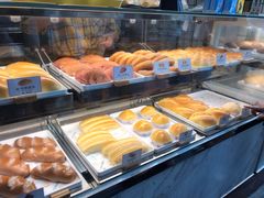 -浓心爷爷·现烤面包(岭南新世界店)
