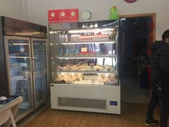 面包甜点陈列柜-iFood甜嫩嫩(江东北路店)