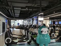 -懒人Club健身(卓越时代广场店)