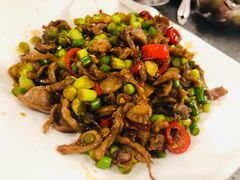 酸辣鸡杂-湘肠香火锅店(团结湖店)