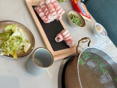 -菌子鲜汤野生菌锅