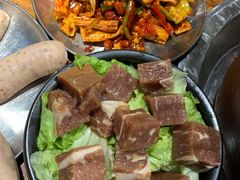 坛子大块肉-原始泥炉烤肉(总店)