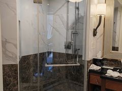 -上海新锦江大酒店