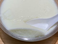 冻双皮奶-百花传统甜品店(原址店)