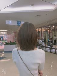 -FRIDAY星期五专业美发沙龙