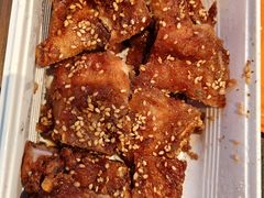 -小董哥烤串·爆汁大油边(故宫店)
