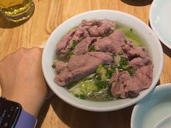 -全牛匠·乐山跷脚牛肉(新中关店)